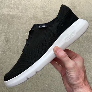 Kizik Madrid Eco-Knit Hands Black Hands Free Running Shoes Men’s 9 /Women’s 10.5